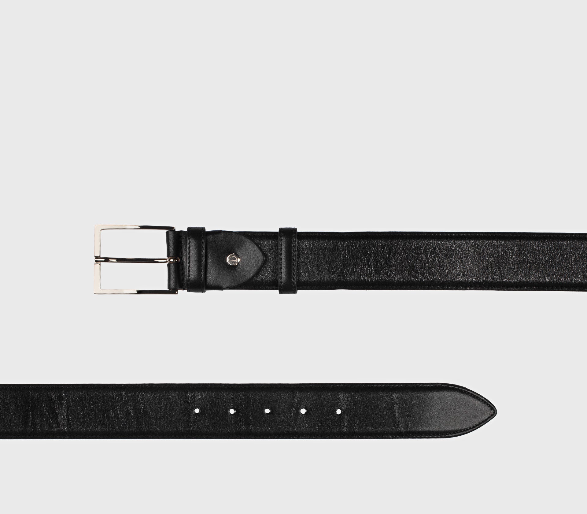 Black adjustable leather belt