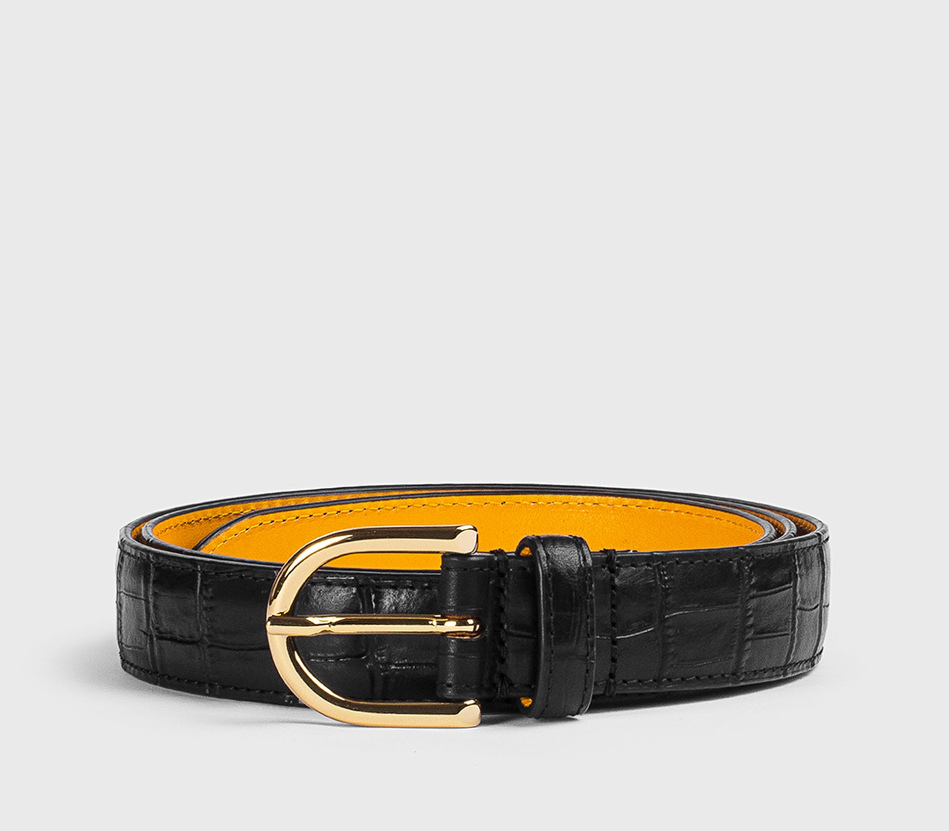 Black crocodile print leather belt with “D” buckle