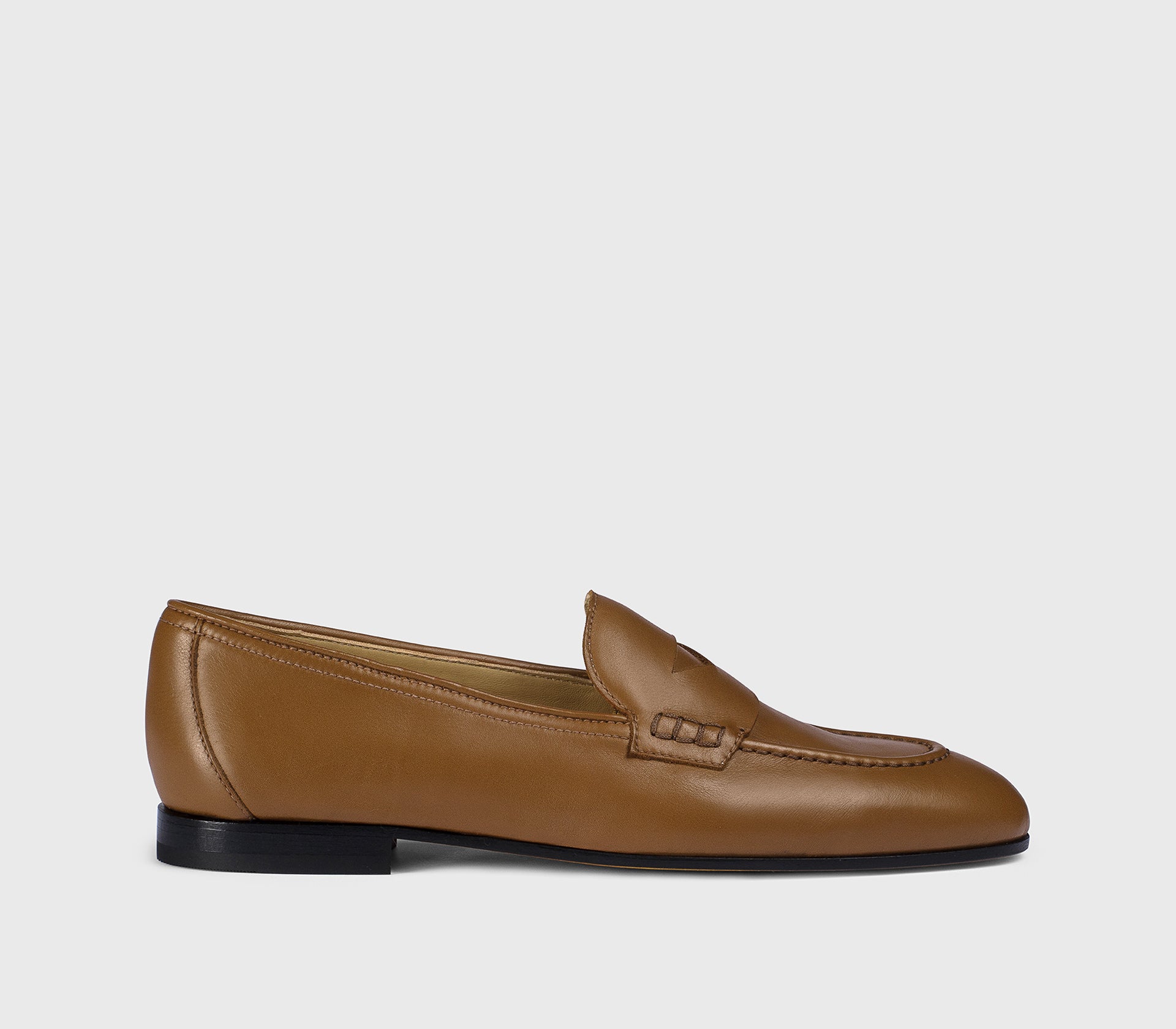 Mocassin en cuir marron cannelle