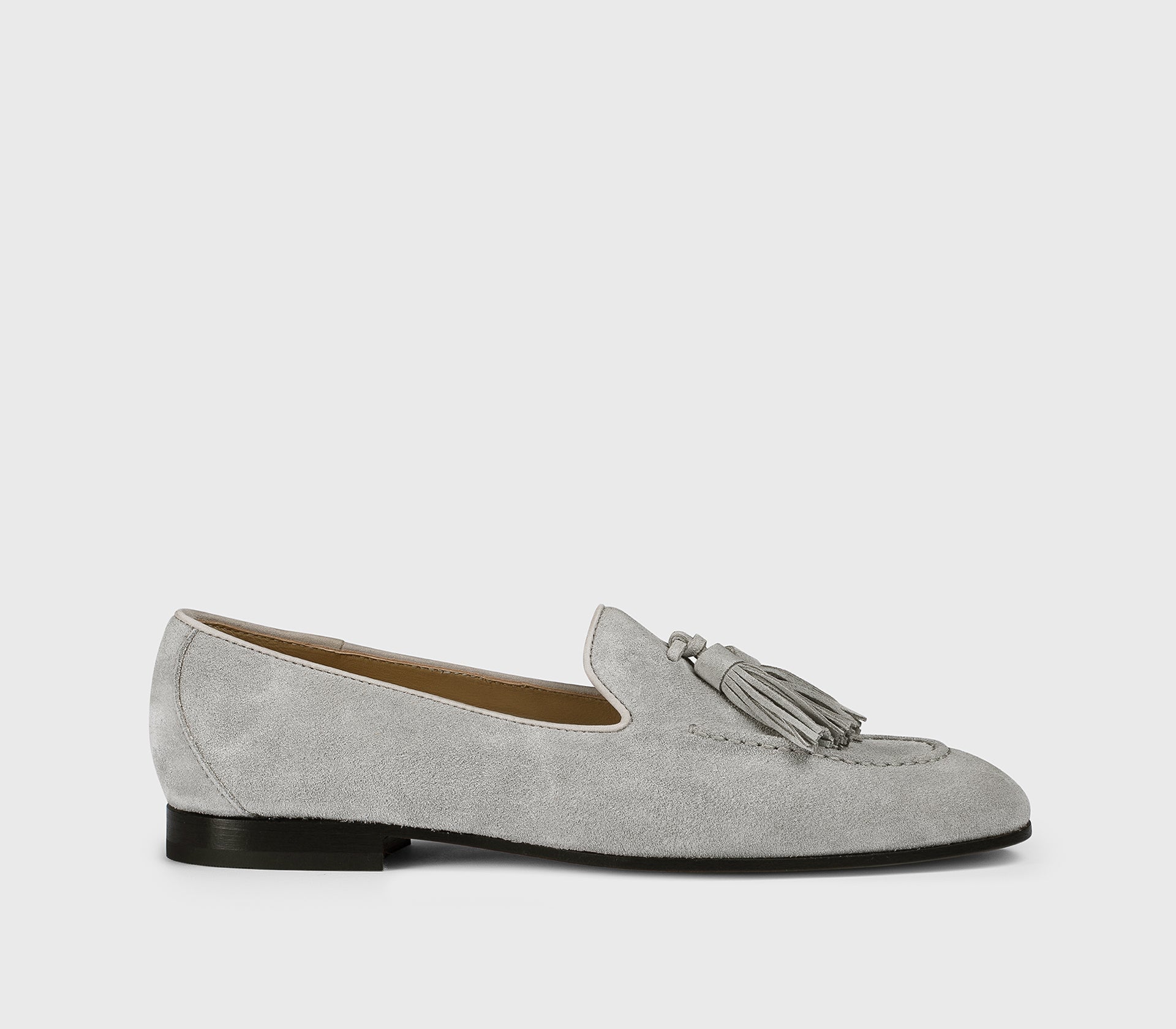 Mocassino con nappine in suede grigio "iceberg"