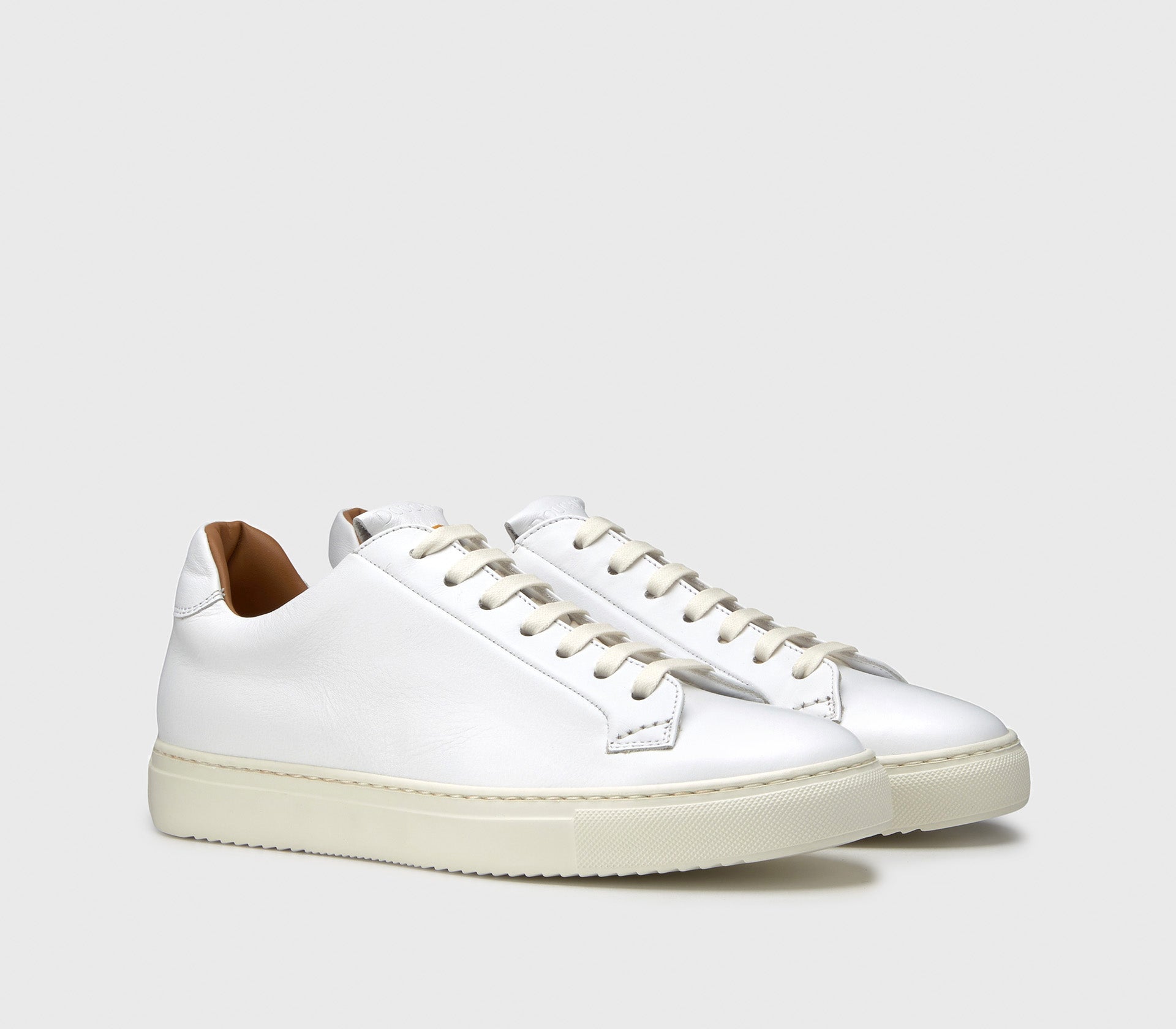 Sneaker in pelle bianca