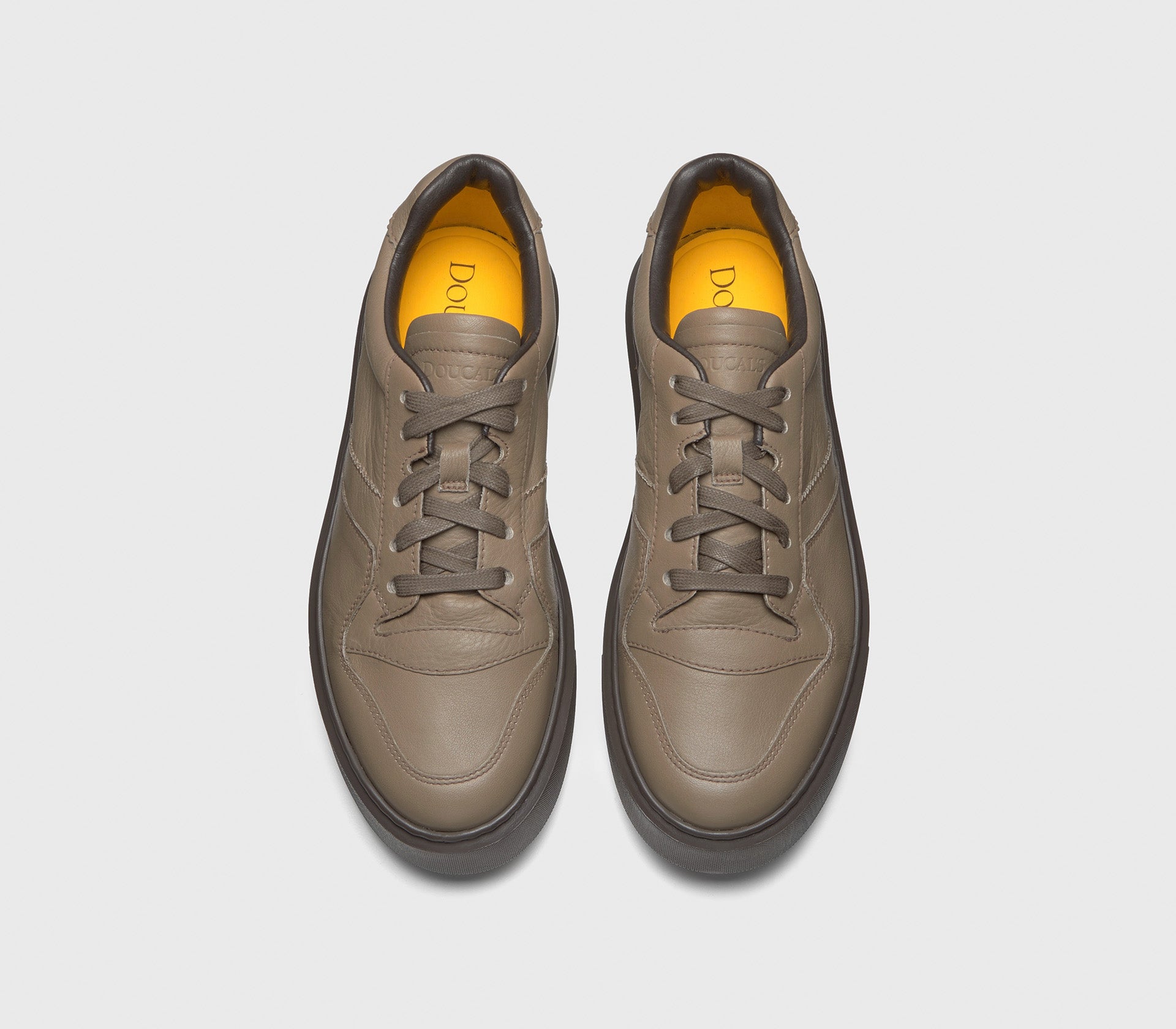 Brown leather sneaker