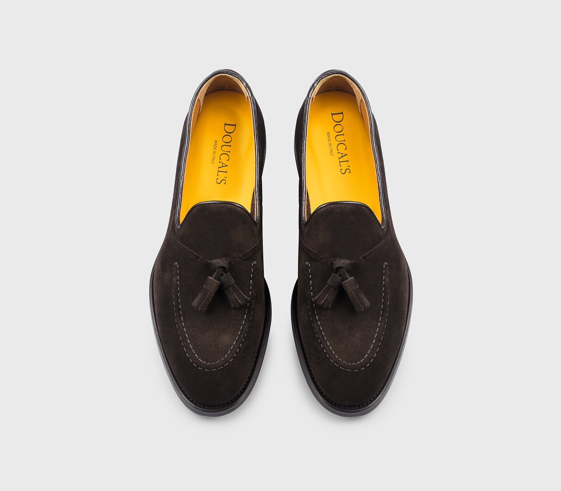 “Earth” brown suede loafer with tassels